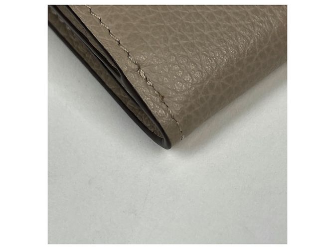 Louis Vuitton Portefeuille Lock Mini Tri-fold Wallet - vista 3
