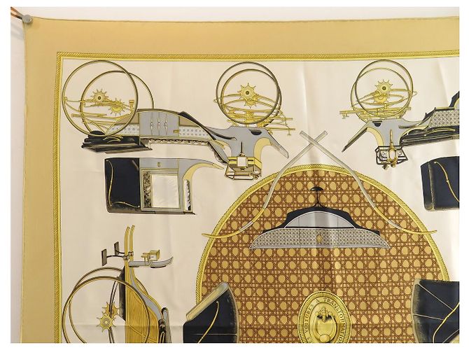 Hermès FOULARD HERMES LES VOITURES A TRANSFORMATION 1ERE EDITION 1965 GIALLO - vista 2