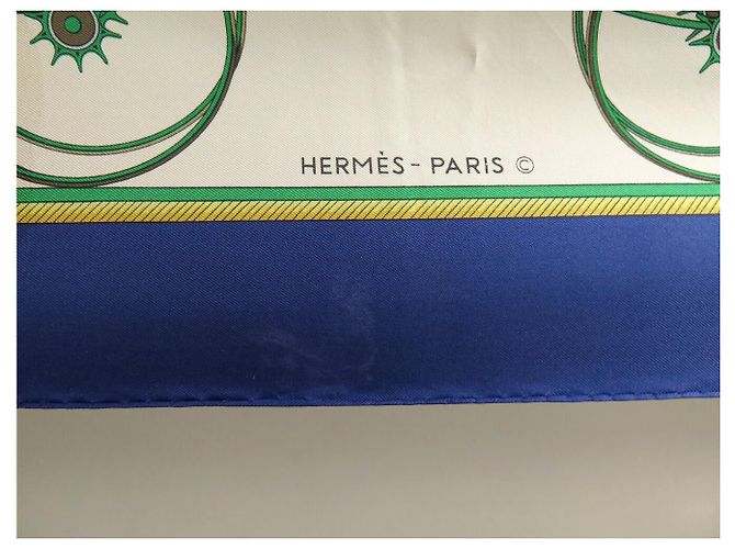 Hermès PAÑUELO HERMES LES VOITURES A TRANSFORMATION 1ERE EDITION 1965 CARRE SCARF - vista 9