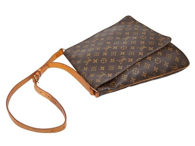 Borsa a tracolla Louis Vuitton Monogram Musette M51256 - vista 6