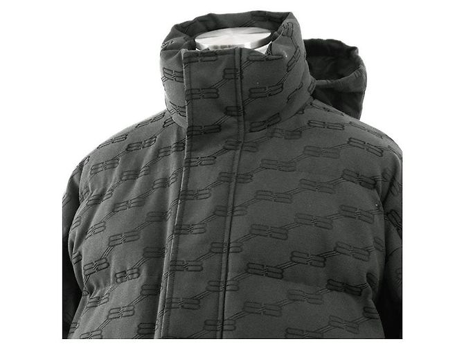Chaqueta de plumón Balenciaga WARDROBE Monogram BB Logo en jacquard de algodón/poliéster - vista 2