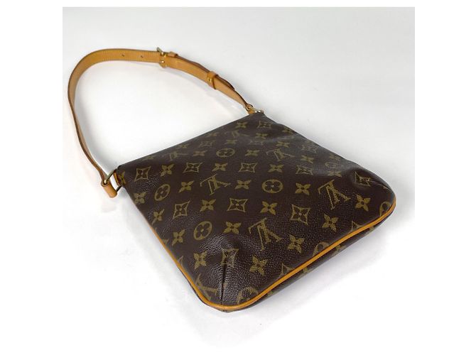 Bolsa de Ombro Louis Vuitton Musette Salsa - vista 2