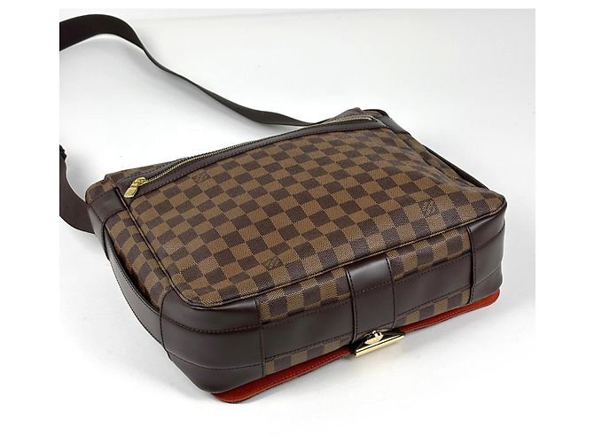 Louis Vuitton Bastille Shoulder Bag - view 2