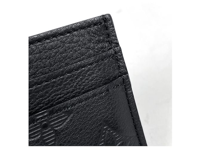 Louis Vuitton Monogram Shadow Double Business Card Holder - vista 4
