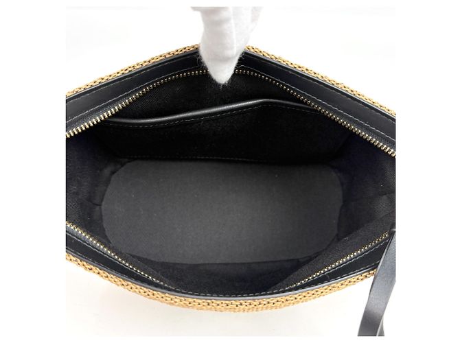 Pouch Salvatore Ferragamo in tessuto e pelle marrone - vista 7