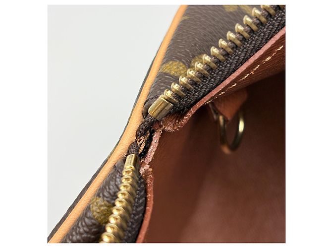 Louis Vuitton Papillon 30 Handtasche - Ansicht 8