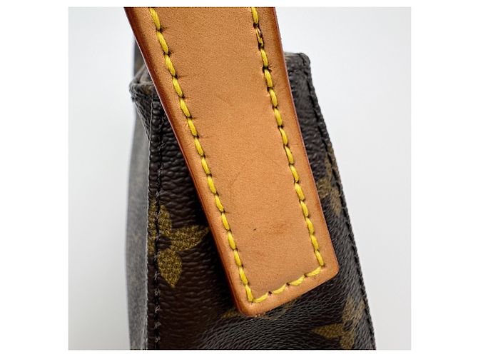 Borsa a tracolla Louis Vuitton Looping MM - vista 4