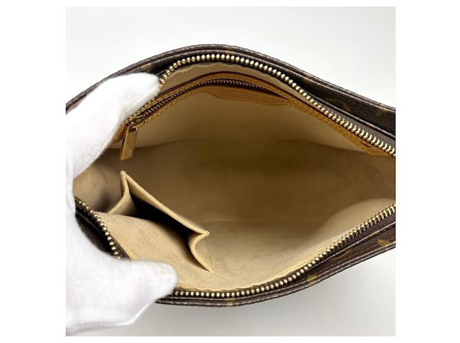 Borsa a tracolla Louis Vuitton Looping MM - vista 7