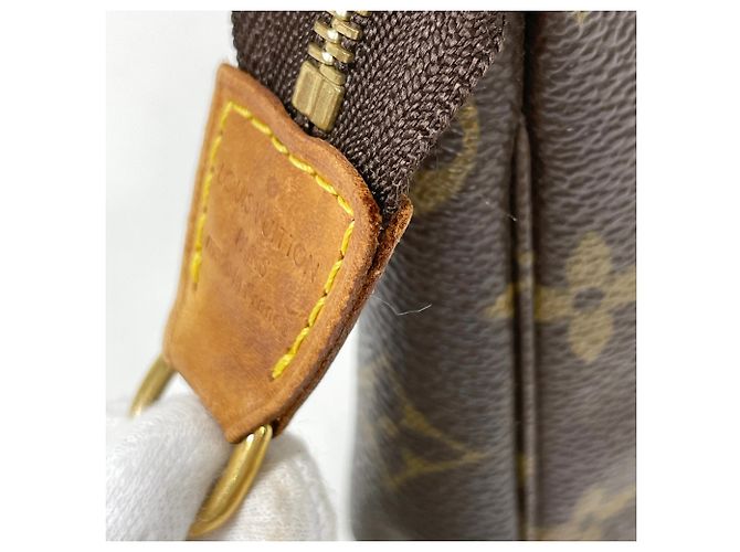 Louis Vuitton Monogram Pochette Accessoires - vista 4