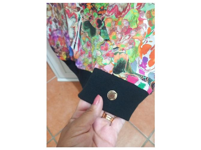 Autre Marque Cavalli Class Mehrfarbige Blumenbluse aus Seide - Ansicht 5