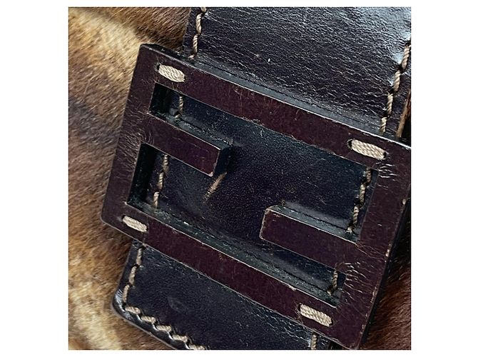 Borsa a tracolla Fendi in pelle marrone - vista 4
