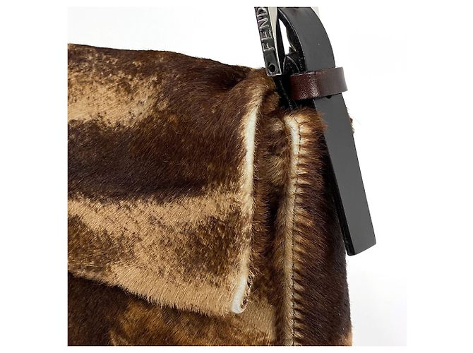 Borsa a tracolla Fendi in pelle marrone - vista 5