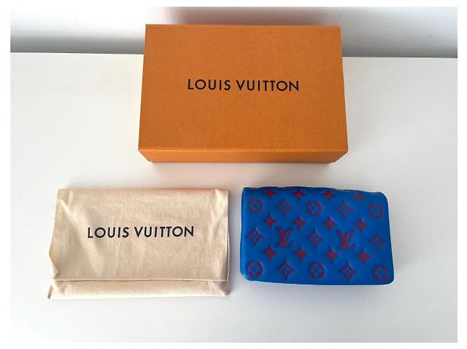 Metis Borsa Louis Vuitton Coussin Monogram in Pelle Blu - vista 3