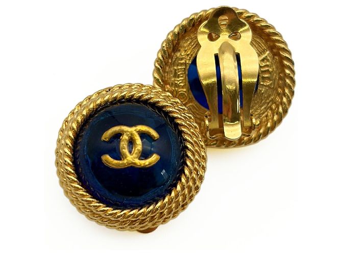 Orecchini a clip Chanel Coco Mark Blue and Gold - vista 2