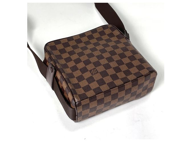 Borsa a tracolla Louis Vuitton Olaf PM in tela Damier - vista 2