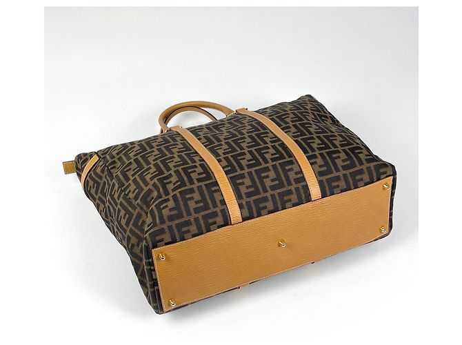 Fendi Zucca Canvas Tote Bag - Ansicht 2