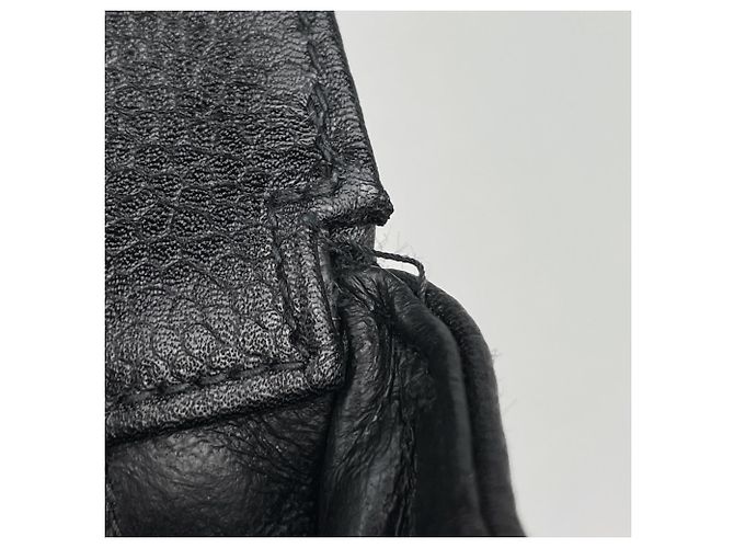 Borsa a tracolla Chanel Matelassé in nero - vista 8
