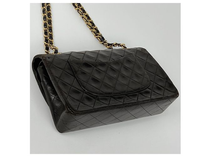 Bolsa de ombro Chanel Matelassé em couro preto - vista 2