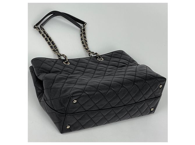 Borsa Tote Chanel in pelle di vitello martellata nera - vista 2