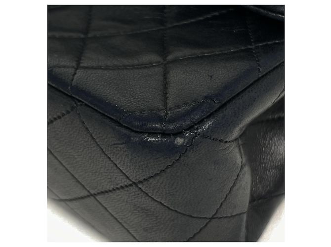 Borsa a tracolla Chanel Matelassé in pelle nera - vista 3