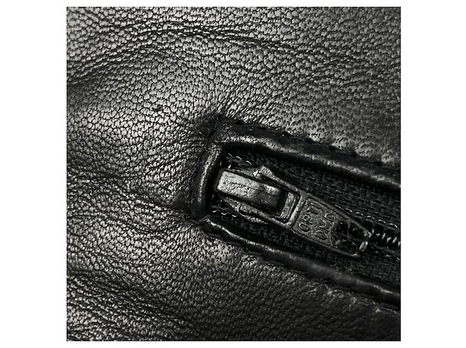 Borsa a tracolla Chanel Matelassé in pelle nera - vista 9