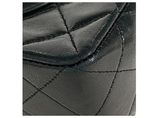 Borsa a tracolla Chanel Matelassé in pelle nera - vista 3