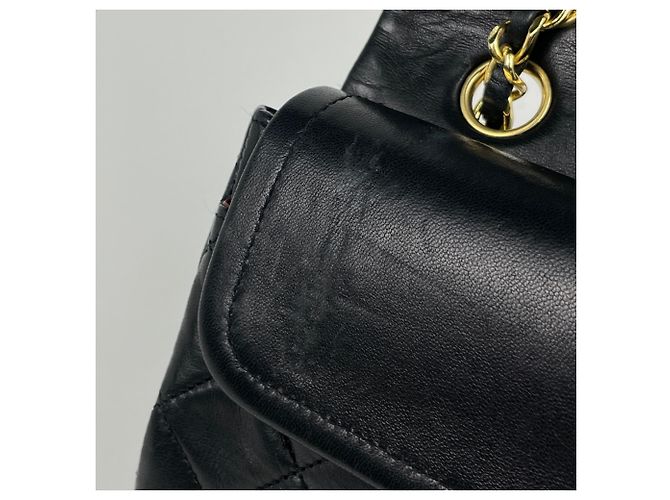 Borsa a tracolla Chanel Matelassé in pelle nera - vista 9