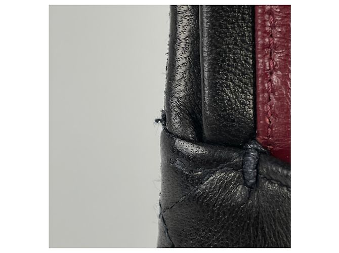 Borsa a tracolla Chanel Matelassé in pelle nera - vista 9