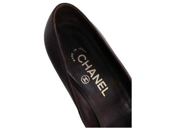 Chanel Brown Leather Heels Size 39 - view 4
