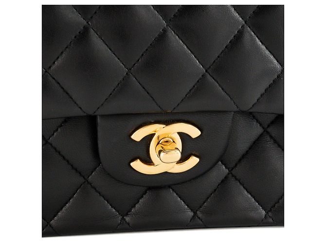 CHANEL - Bolsa de ombro Classic/Timeless 11.12 Chanel em couro liso preto - vista 5