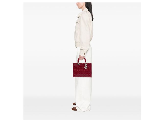 Borsa Lady Dior Large in pelle laccata Cannage rossa Dior - vista 6