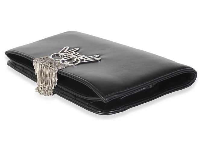 Clutch a patta Chanel in lambskin nero con simbolo della pace in strass - vista 6