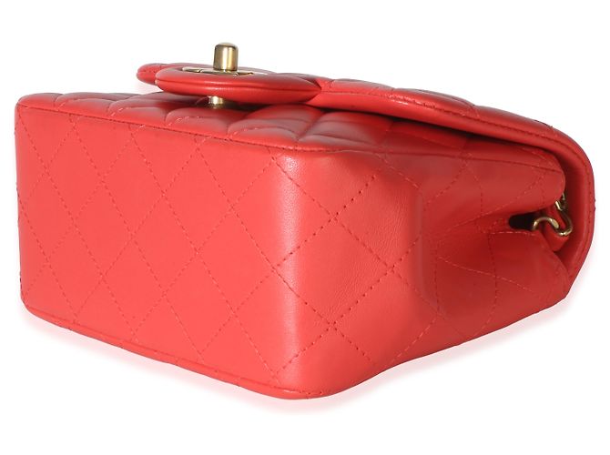 Bolsa Mini Square Flap Chanel em pele de cordeiro acolchoada rosa escuro - vista 6