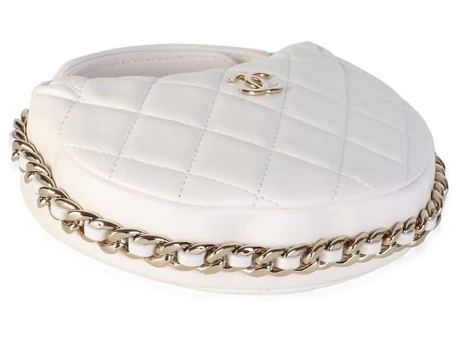 Mini pochette Chanel in pelle di agnello matelassé bianca con catena - vista 6
