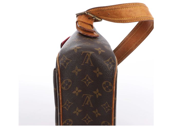 Borsa a tracolla Louis Vuitton Viva-Cité GM Monogram in marrone M51163 - vista 9
