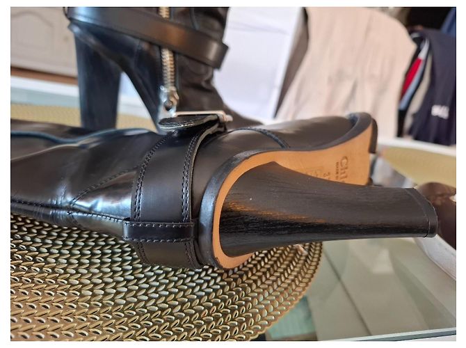 Botas altas de cuero negro Chloé con tacón bloque - vista 3