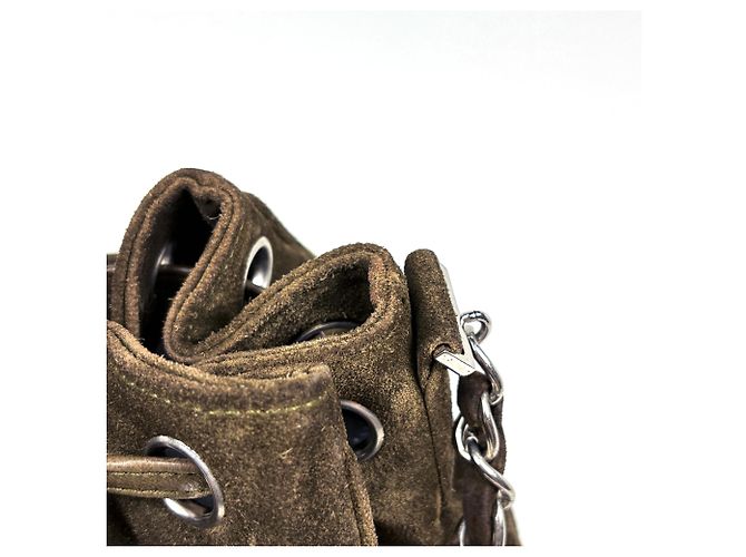 Bolso de hombro Chanel de gamuza caqui - vista 5
