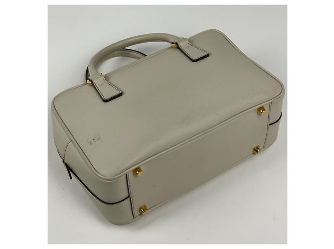 Sac à main Prada en cuir Saffiano couleur Ivory - vue 2