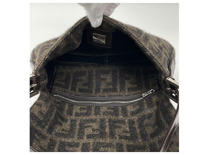 Bolso de hombro Fendi marrón con estampado Zucca - vista 9