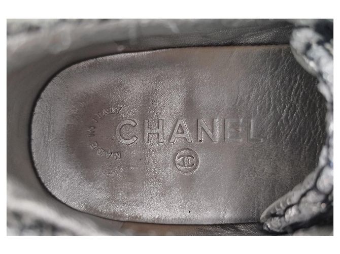 Chanel Sneakers Supermarket in Tweed e Pelle Gialla - vista 13