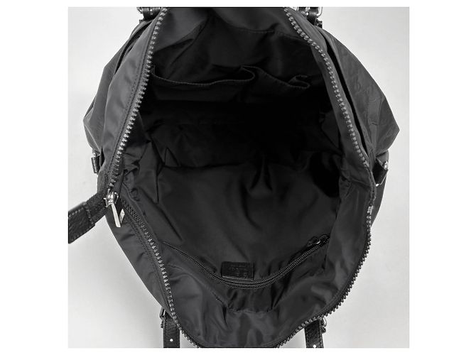 Saco Tote Gucci em nylon preto e couro - vista 10
