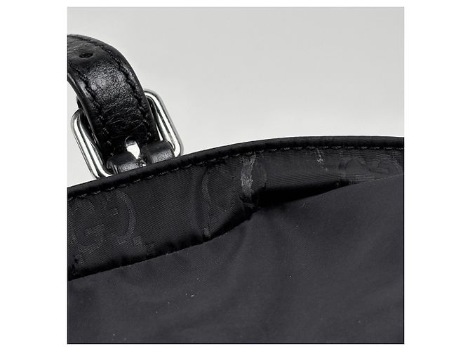 Saco Tote Gucci em nylon preto e couro - vista 6