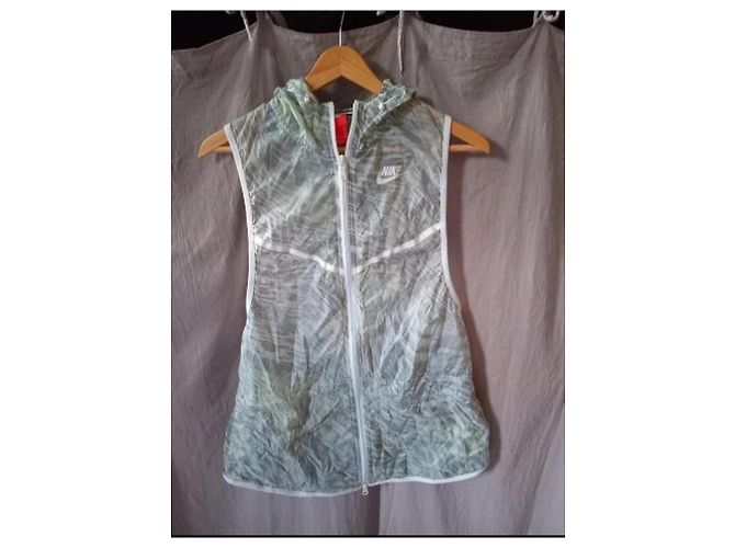 Nike Chaleco con Capucha de Nailon Estampado - Verde y Gris - vista 14