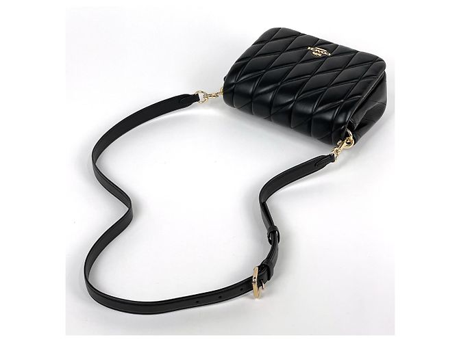 Bolsa de Ombro em Couro Matelassê Coach - vista 5