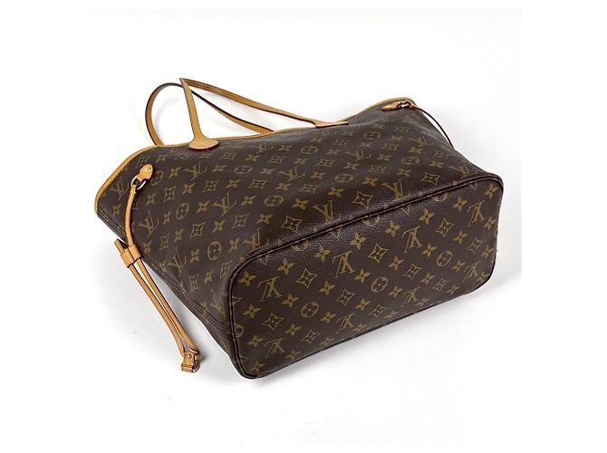 Bolso Tote Louis Vuitton Neverfull MM - vista 2