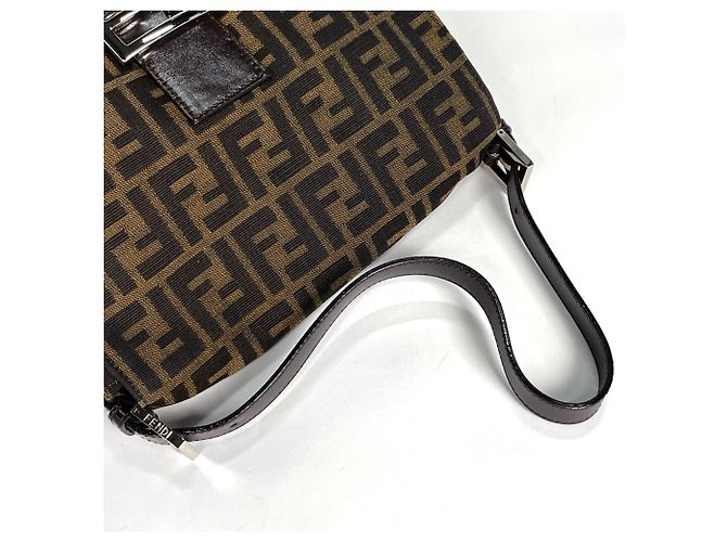 Borsa a tracolla Fendi Zucca Pattern Mamma Baguette - vista 6