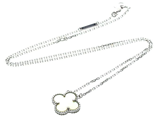 Collier Van Cleef & Arpels Vintage Alhambra - vue 11