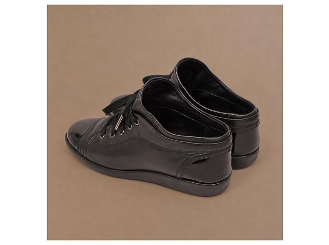 Chanel Sneakers in pelle nera e vernice - vista 10