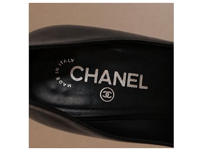 Chanel Escarpins Plateforme Cuir Noir - vue 13