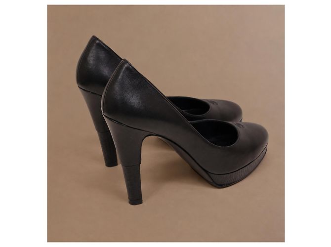 Chanel Escarpins Plateforme Cuir Noir - vue 8